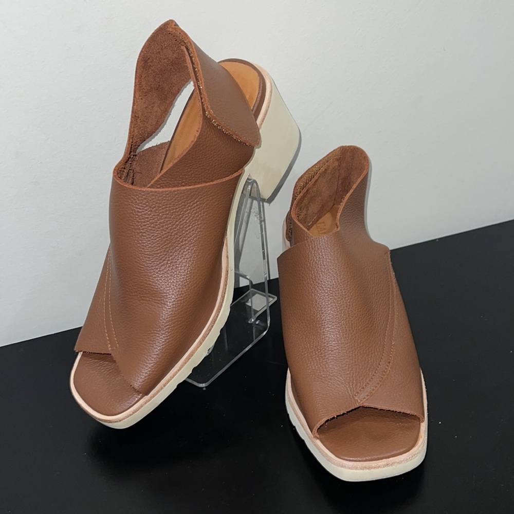 Brown Leather Open-Toe Women's Shoes
